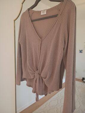 V-Neck Knit Top